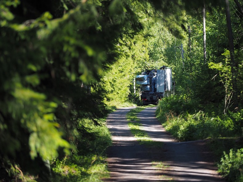 Peruuttamalla perille