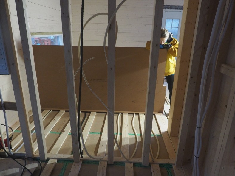 Ensimmäinen levykerros