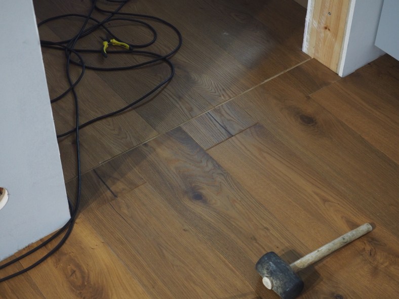 oviaukko, parketin jatkopalat